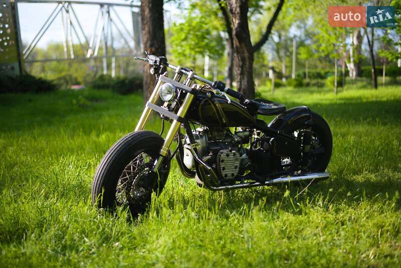 Боббер Днепр (КМЗ) М-72 1954 в Запорожье