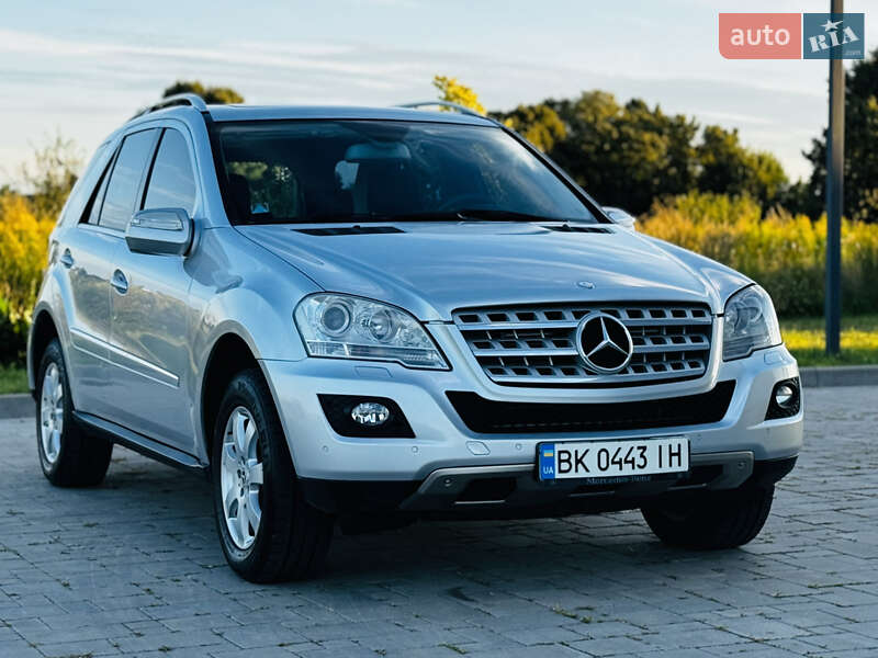 Позашляховик / Кросовер Mercedes-Benz M-Class 2008 в Здолбуніві Позашляховик / Кросовер Mercedes-Benz M-Class 2008 в Здолбуніві