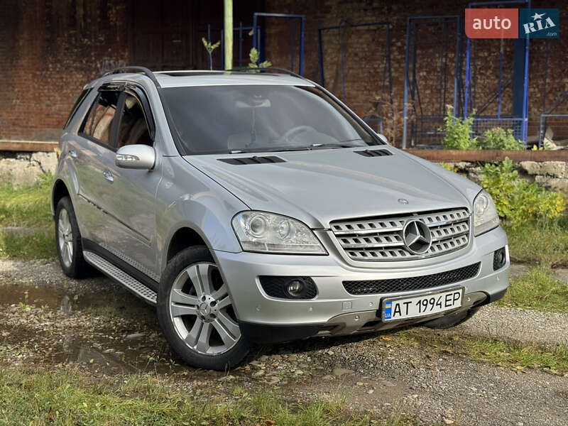 Внедорожник / Кроссовер Mercedes-Benz M-Class 2006 в Коломые