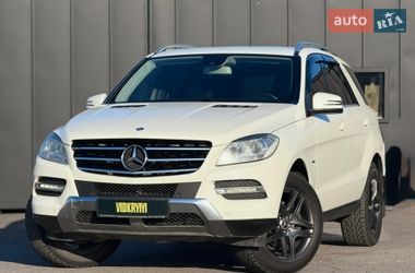 Позашляховик / Кросовер Mercedes-Benz M-Class 2012 в Києві