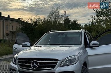 Внедорожник / Кроссовер Mercedes-Benz M-Class 2013 в Ивано-Франковске