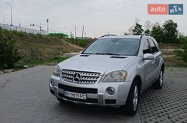 Позашляховик / Кросовер Mercedes-Benz M-Class 2005 в Хмельницькому