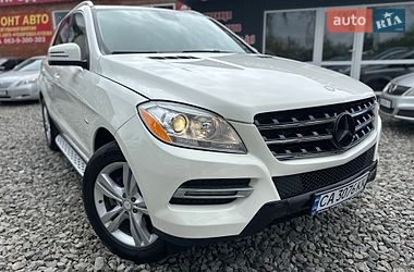 Позашляховик / Кросовер Mercedes-Benz M-Class 2011 в Смілі Позашляховик / Кросовер Mercedes-Benz M-Class 2011 в Смілі