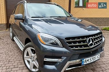 Позашляховик / Кросовер Mercedes-Benz M-Class 2014 в Олевську