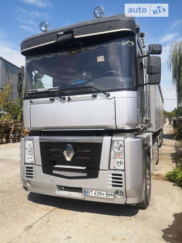 Тягач Renault Magnum 2007 в Киеве