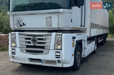 Тягач Renault Magnum 2007 в Хусте