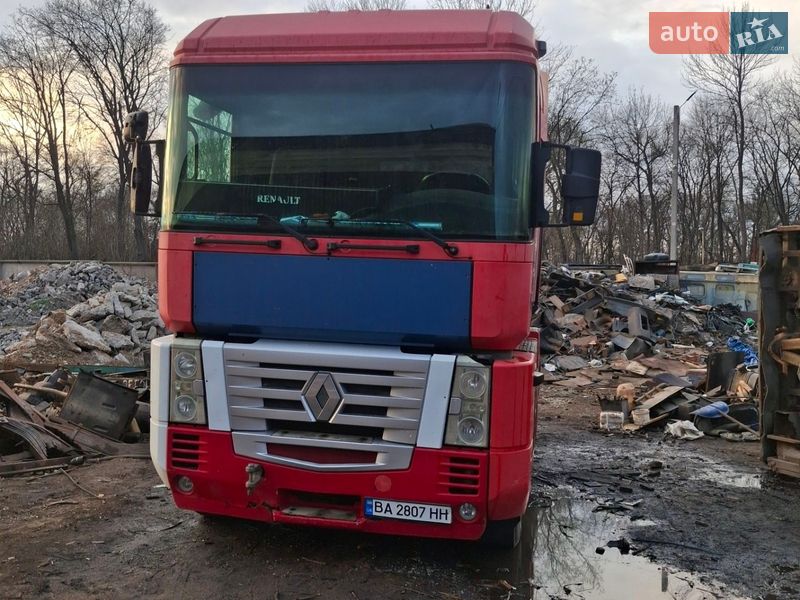 Тягач Renault Magnum 2003 в Кропивницком