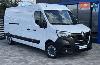 Вантажний фургон Renault Master 2022 в Рівному