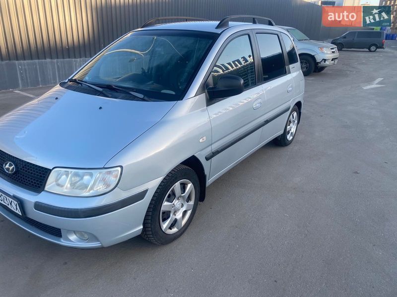 Минивэн Hyundai Matrix 2008 в Киеве Минивэн Hyundai Matrix 2008 в Киеве