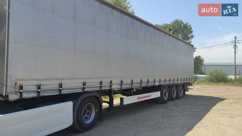 Тентований борт (штора) - напівпричіп Kassbohrer Maxima 2015 в Чернівцях
