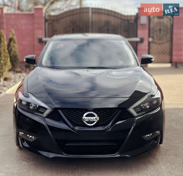 Седан Nissan Maxima 2017 в Одессе