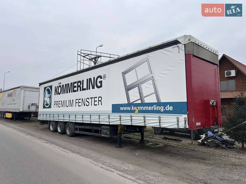 Тентованный борт (штора) - полуприцеп Schmitz Cargobull Mega 2006 в Хусте