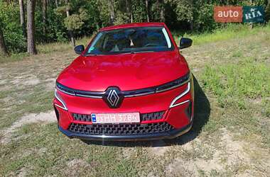 Позашляховик / Кросовер Renault Megane E-Tech Electric 2022 в Полтаві