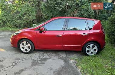 Минивэн Renault Megane Scenic 2011 в Олевске