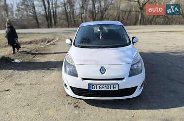 Минивэн Renault Megane Scenic 2011 в Лохвице