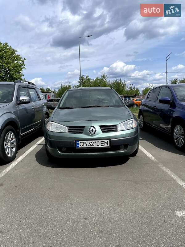 Седан Renault Megane 2004 в Киеве