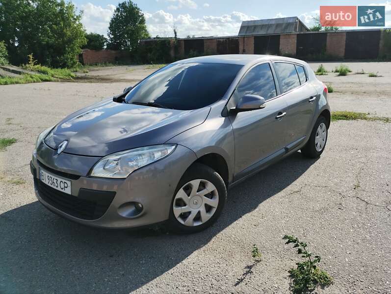 Хэтчбек Renault Megane 2011 в Полтаве