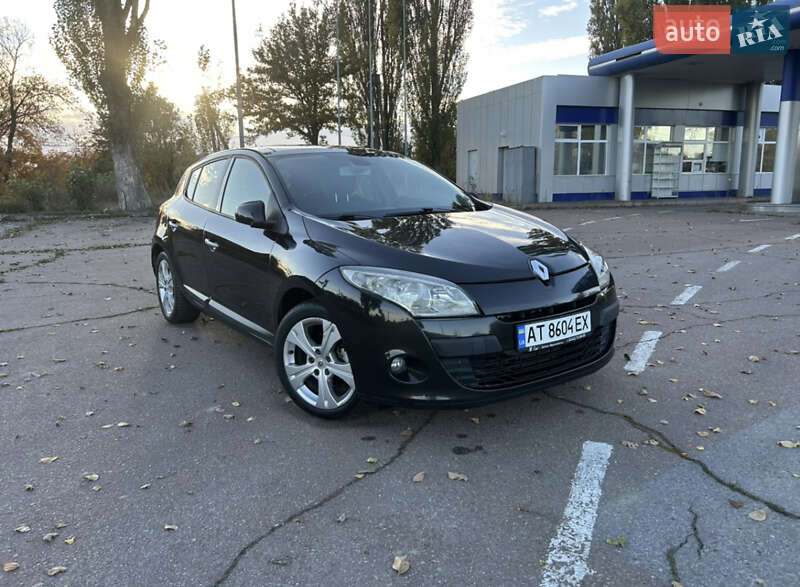 Хэтчбек Renault Megane 2009 в Сарнах