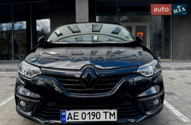Хетчбек Renault Megane 2016 в Дніпрі