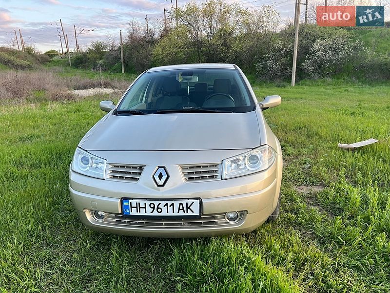 Седан Renault Megane 2007 в Великодолинском