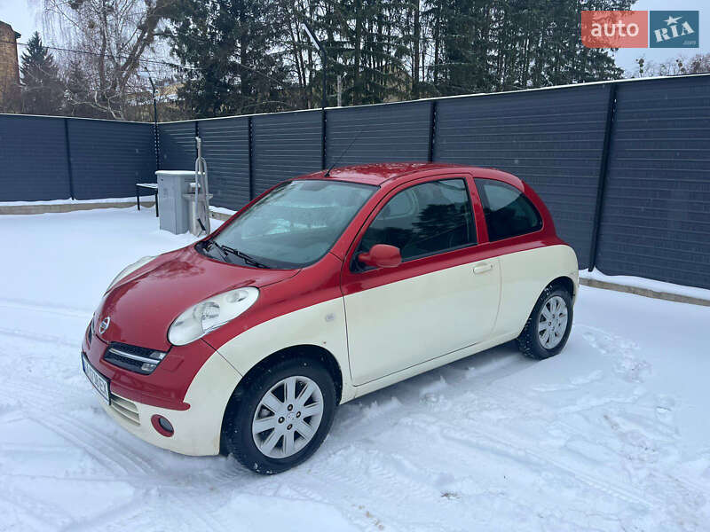 Хэтчбек Nissan Micra 2005 в Житомире