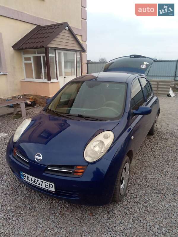 Хэтчбек Nissan Micra 2003 в Кропивницком Хэтчбек Nissan Micra 2003 в Кропивницком