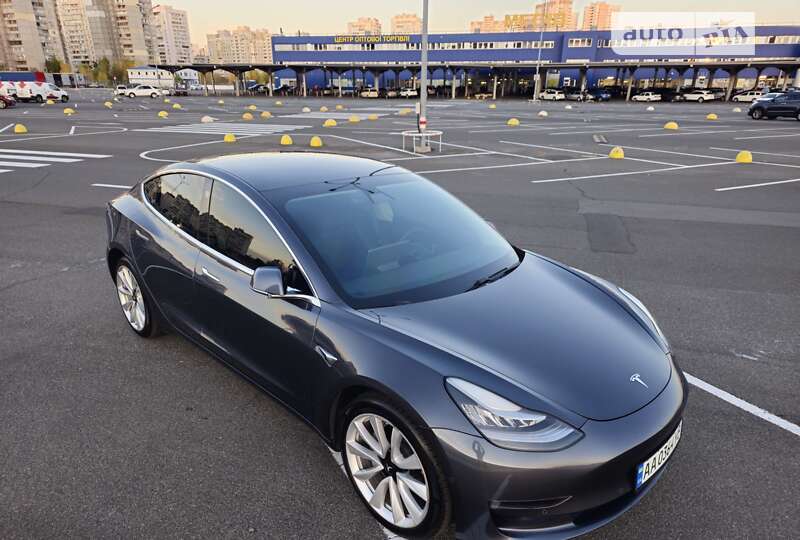 Седан Tesla Model 3 2020 в Киеве Седан Tesla Model 3 2020 в Киеве