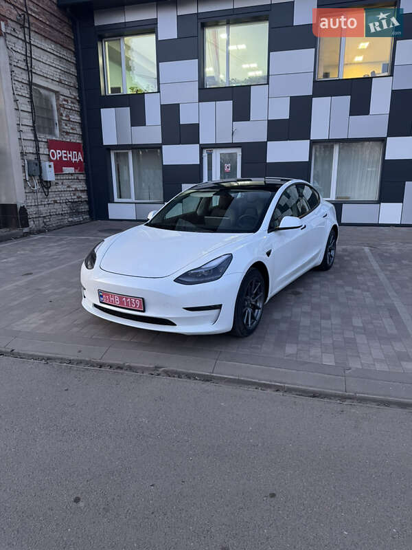 Седан Tesla Model 3 2022 в Нежине Седан Tesla Model 3 2022 в Нежине