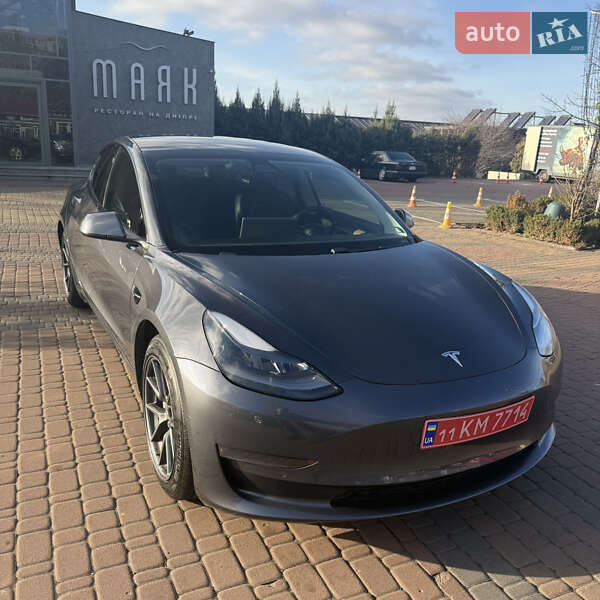 Седан Tesla Model 3 2021 в Киеве Седан Tesla Model 3 2021 в Киеве