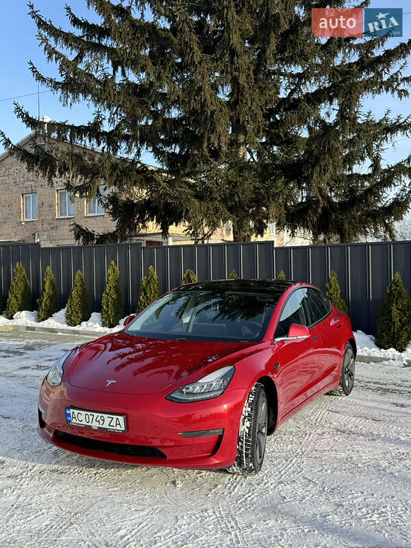 Седан Tesla Model 3 2019 в Луцке Седан Tesla Model 3 2019 в Луцке