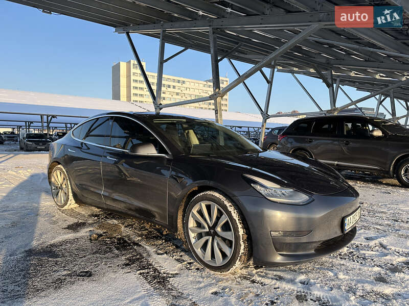 Седан Tesla Model 3 2018 в Киеве Седан Tesla Model 3 2018 в Киеве