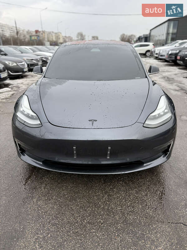 Седан Tesla Model 3 2018 в Запорожье Седан Tesla Model 3 2018 в Запорожье