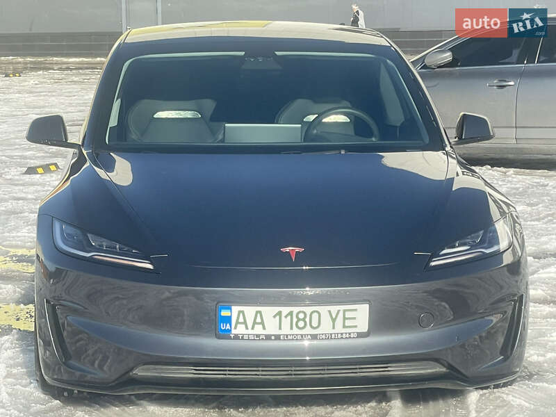 Седан Tesla Model 3 2024 в Киеве Седан Tesla Model 3 2024 в Киеве