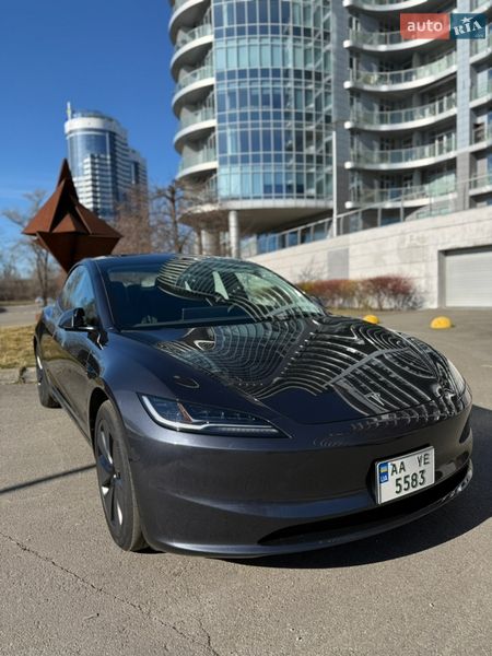 Седан Tesla Model 3 2025 в Киеве Седан Tesla Model 3 2025 в Киеве