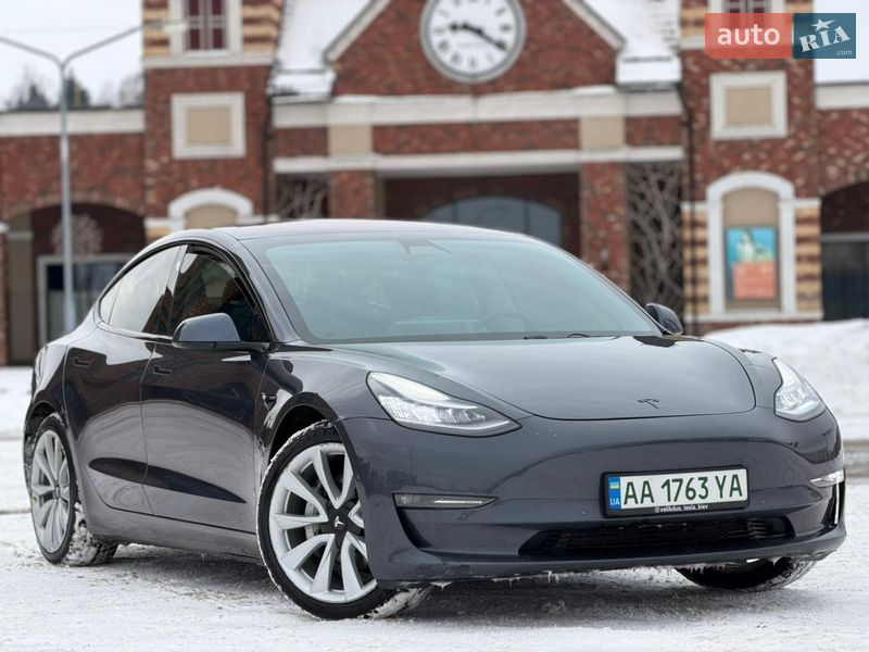 Седан Tesla Model 3 2018 в Киеве Седан Tesla Model 3 2018 в Киеве