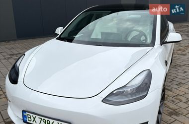 Седан Tesla Model 3 2021 в Хмельницком