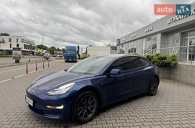 Седан Tesla Model 3 2018 в Хмельницькому Седан Tesla Model 3 2018 в Хмельницькому