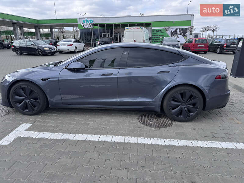 Лифтбек Tesla Model S 2021 в Киеве