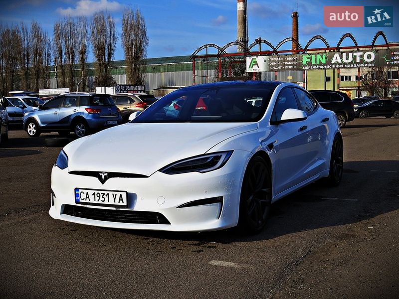 Ліфтбек Tesla Model S 2021 в Черкасах