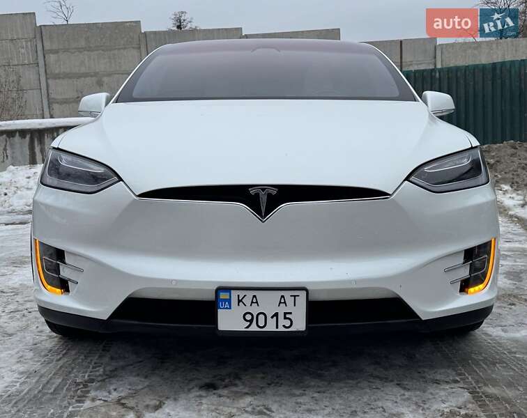 Внедорожник / Кроссовер Tesla Model X 2018 в Киеве