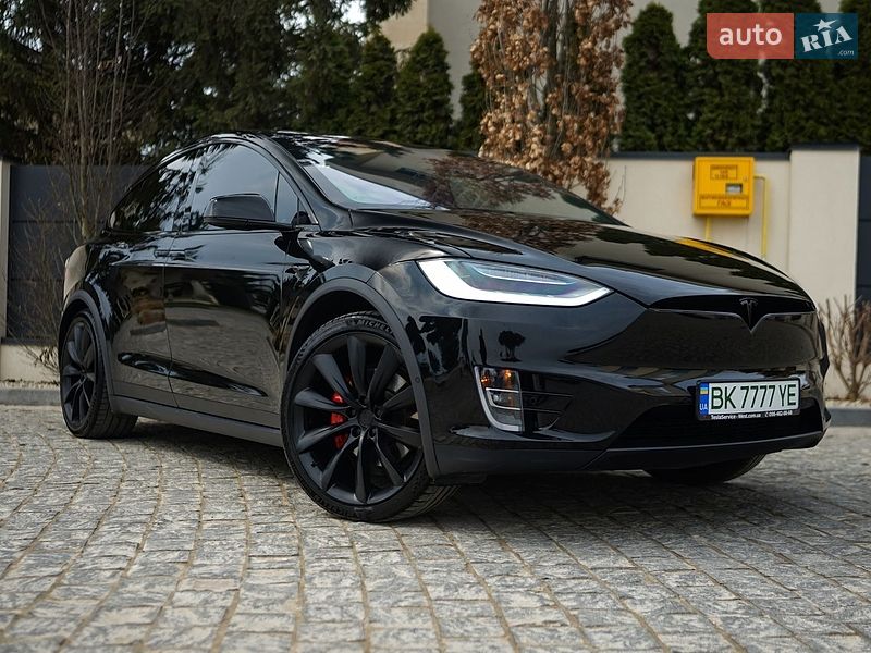 Позашляховик / Кросовер Tesla Model X 2020 в Львові