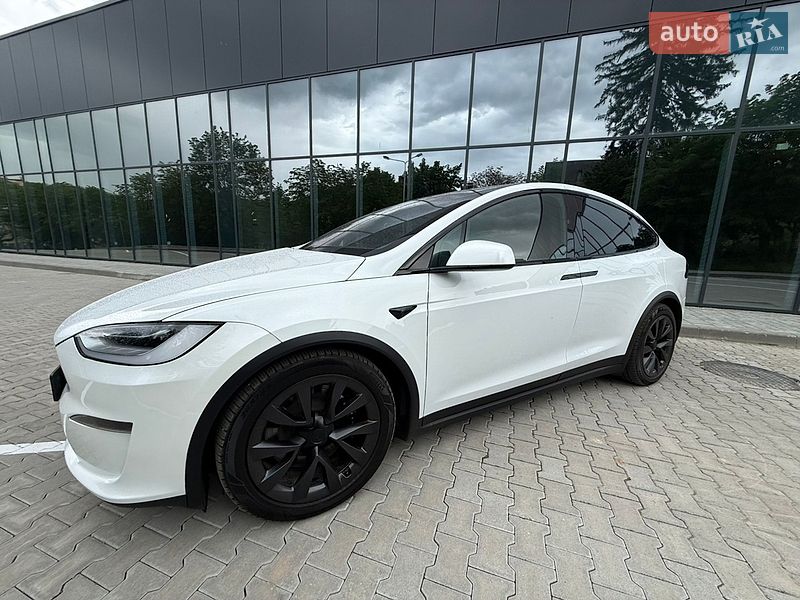 Внедорожник / Кроссовер Tesla Model X 2023 в Черновцах