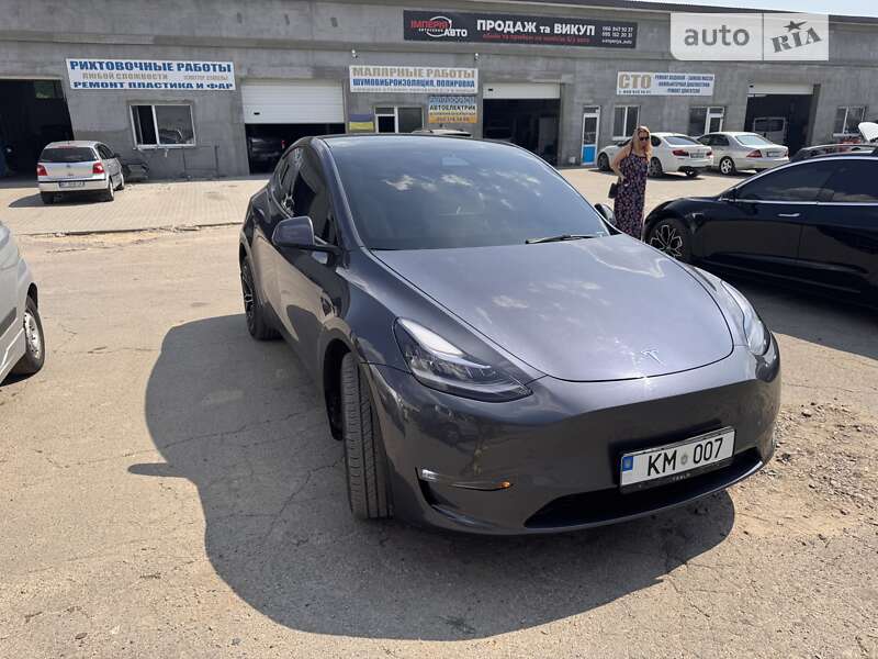 Внедорожник / Кроссовер Tesla Model Y 2023 в Николаеве