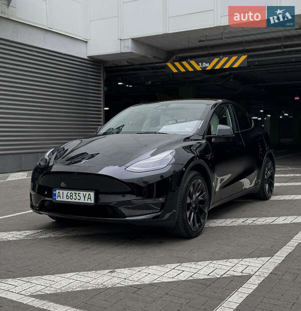 Внедорожник / Кроссовер Tesla Model Y 2023 в Киеве