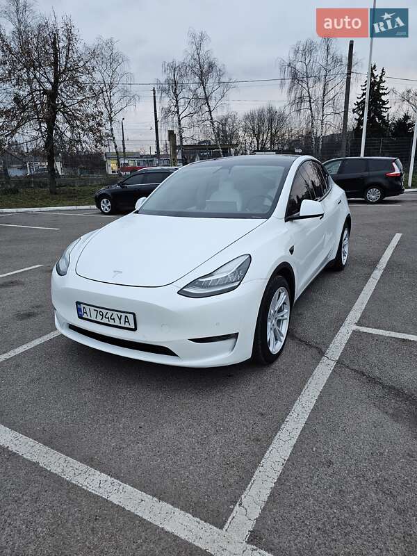 Внедорожник / Кроссовер Tesla Model Y 2020 в Житомире Внедорожник / Кроссовер Tesla Model Y 2020 в Житомире