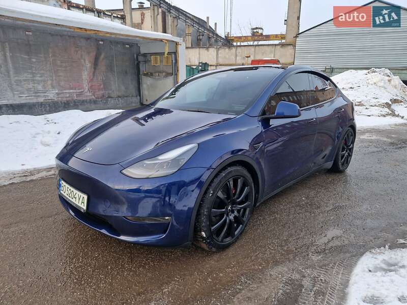 Внедорожник / Кроссовер Tesla Model Y 2023 в Тернополе Внедорожник / Кроссовер Tesla Model Y 2023 в Тернополе
