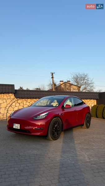 Внедорожник / Кроссовер Tesla Model Y 2022 в Львове