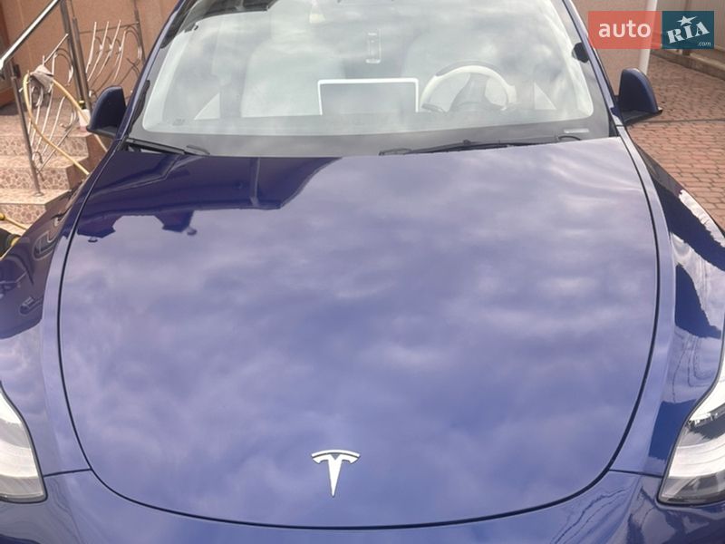 Позашляховик / Кросовер Tesla Model Y 2021 в Хмельницькому