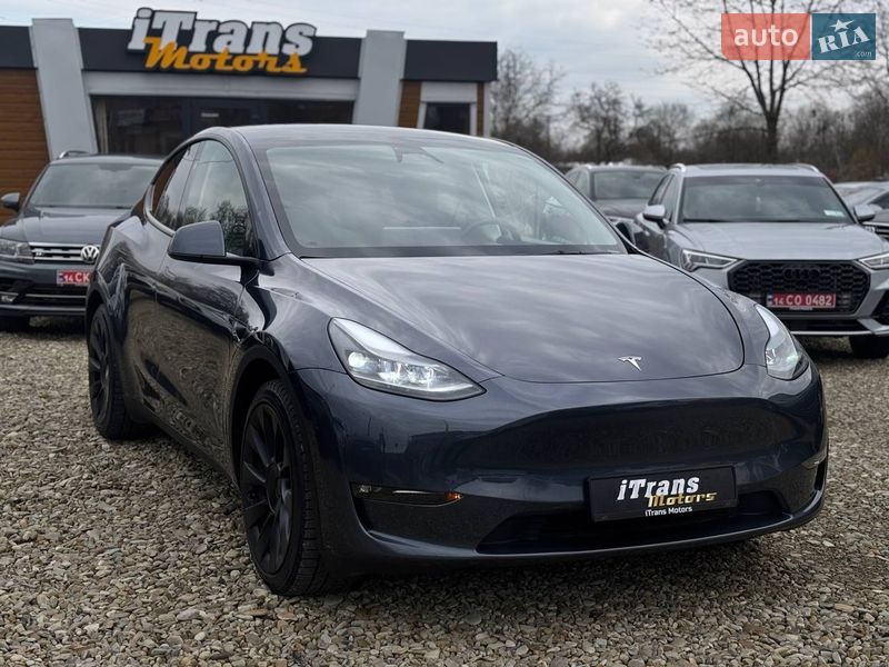 Позашляховик / Кросовер Tesla Model Y 2023 в Стрию