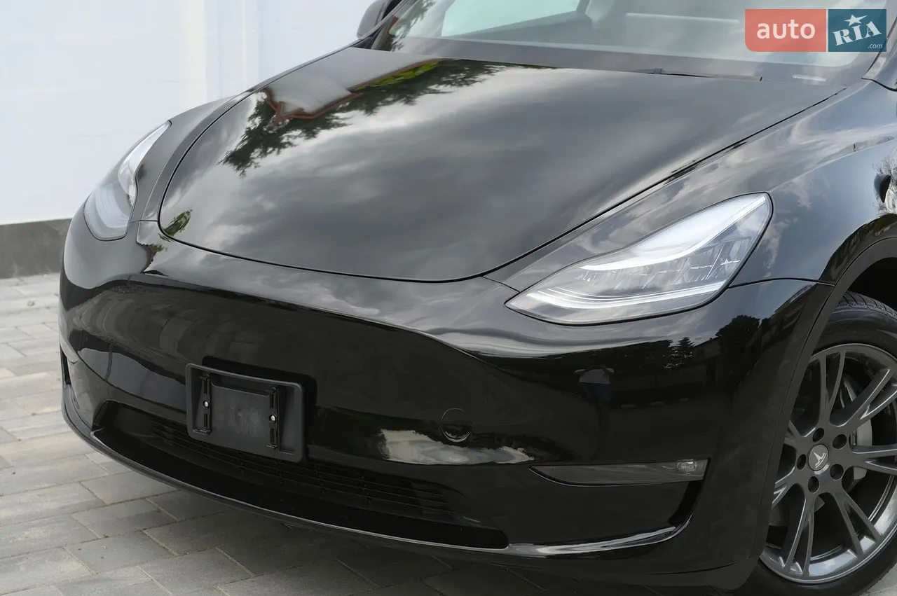 Tesla Model Y 2023 photo 5